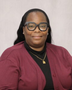 Headshot of Larissa Ross